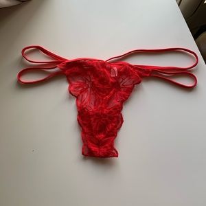 PINK vs lace g string, NWOT
